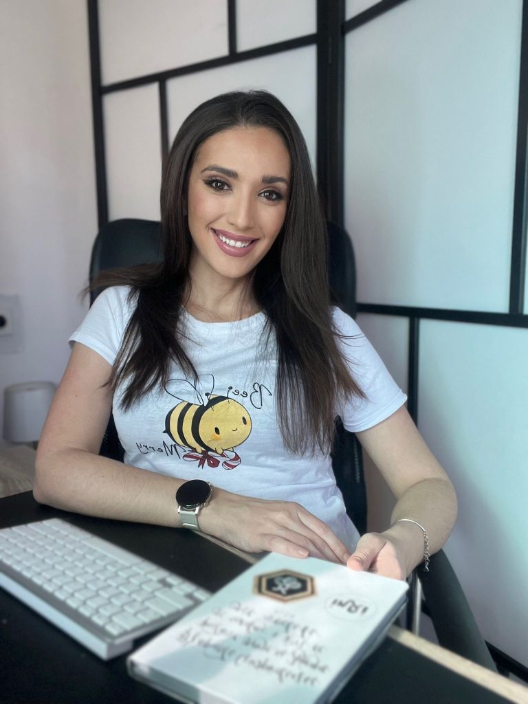 Sara Pozar, Digitalna Pčelica, marketin